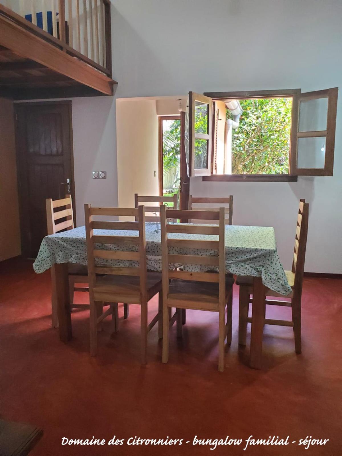 Bed and Breakfast Les Citronniers Ile Sainte-Marie Экстерьер фото
